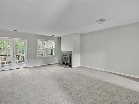 5th image of 5557 Forest Hill Ave #9