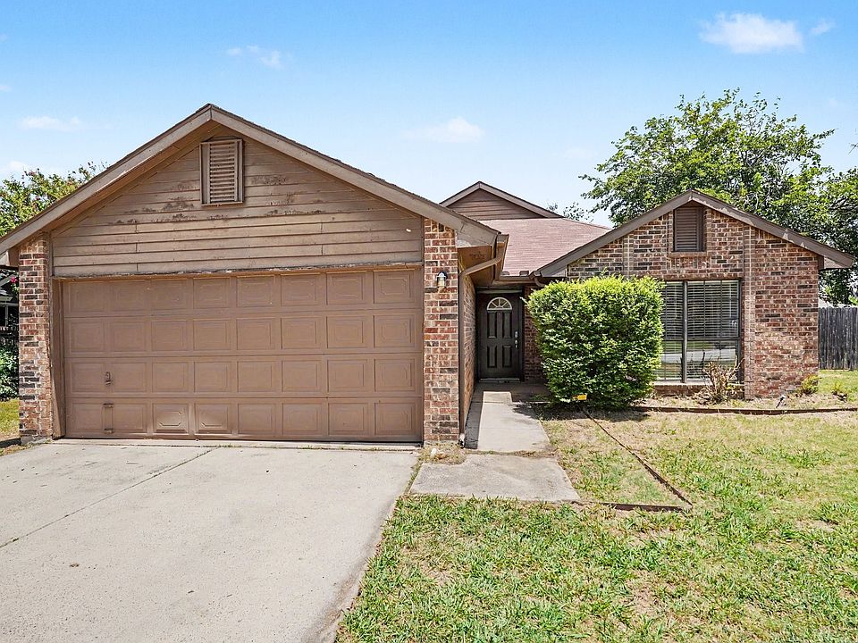 1st image of 4245 Periwinkle Dr