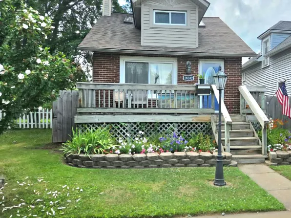 18802 Jefferson, Riverview, MI 48193