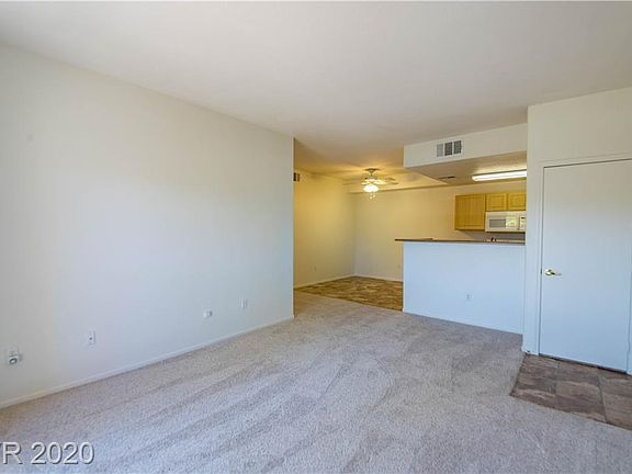 2nd image of 8250 N Grand Canyon Dr Unit 1075