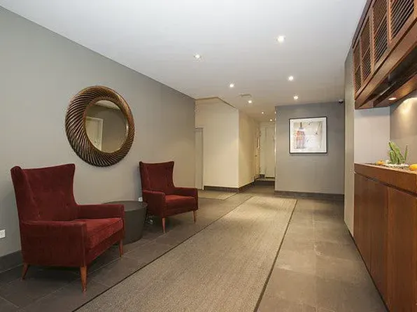 160 East 27th Street image 9 of 10