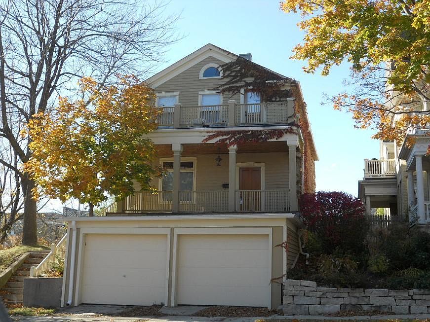 1st image of 208 W Vine St