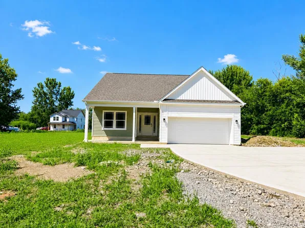 214 Center St, Ashley, OH 43003