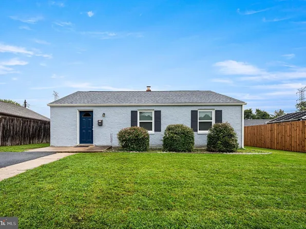 318 Elwood Pl, New Castle, DE 19720