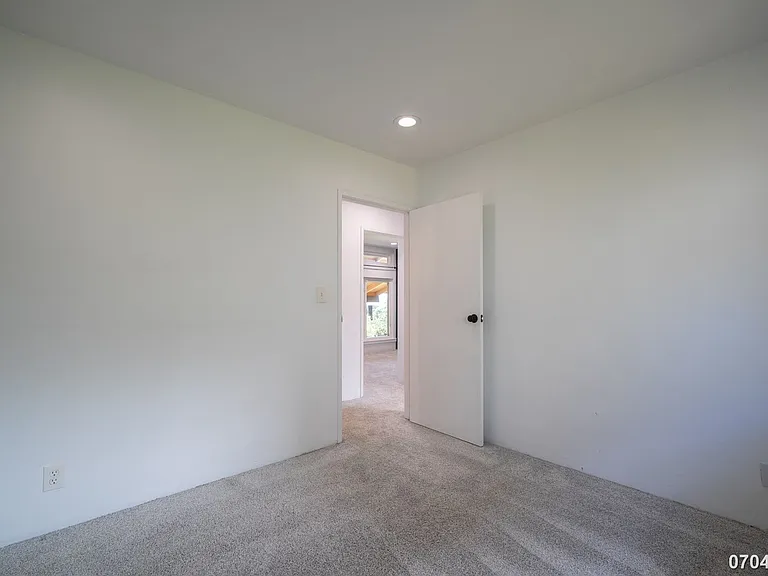 92-1239 Hookeha St — Photo 15
