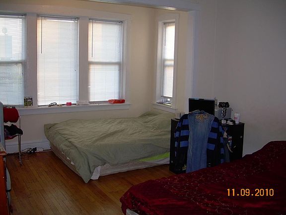 5th image of 3242 W Sunnyside Ave APT 3