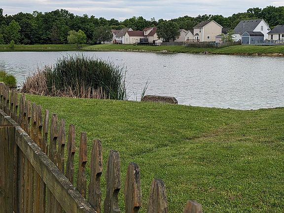 4th image of 187 Clear Lake Dr