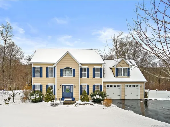 9 Sable Drive, Ledyard, CT 06339