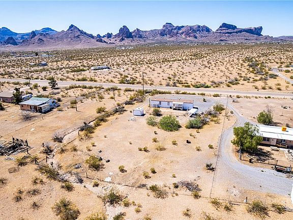 5th image of 2304 S Estrella Rd