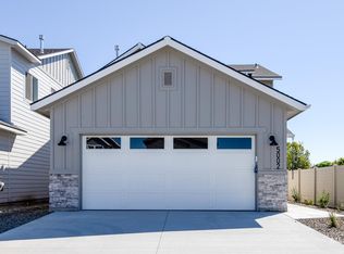 5002 S Amorita Ave, Meridian, ID 83642
