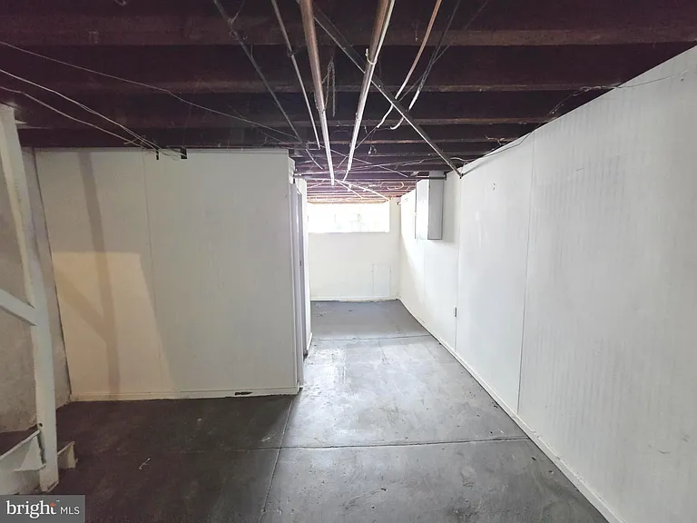 4020 Howland St — Photo 21