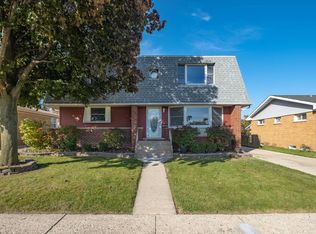 4835 W Randolph St, Hillside, IL
