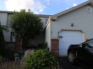 1431 Yorktown Dr, Lawrence, PA