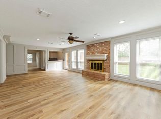 6103 Sandypine Dr, Spring, TX 77379