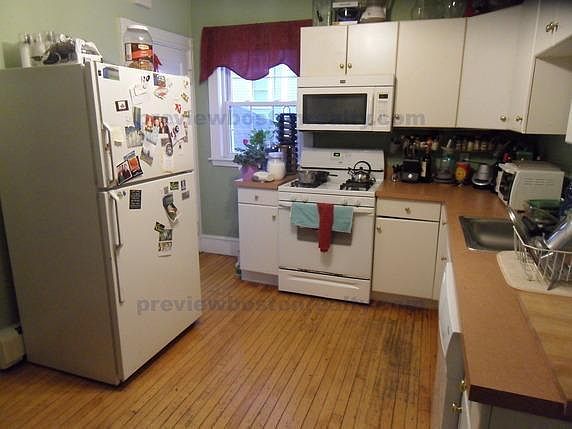 4th image of 701 Washington St #1NL
