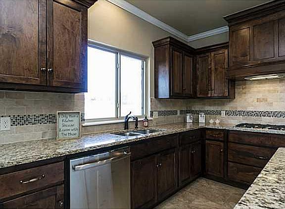 4th image of 15109 Colonia Bella Dr
