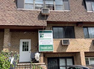 143-27 Roosevelt Avenue, Flushing, NY