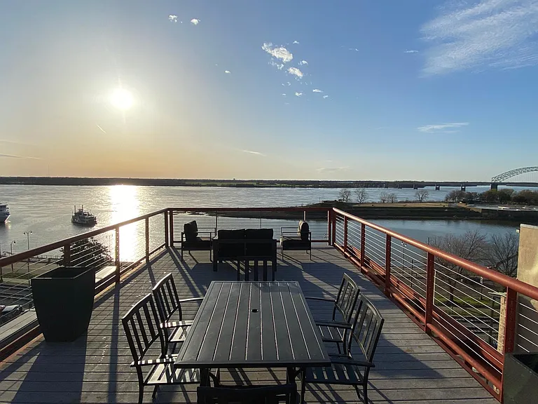 Rooftop deck