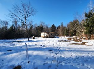 75 Varnum Pond Rd, Temple, ME 04984