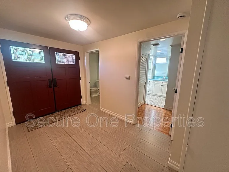23338 Los Encinos Way — Photo 18