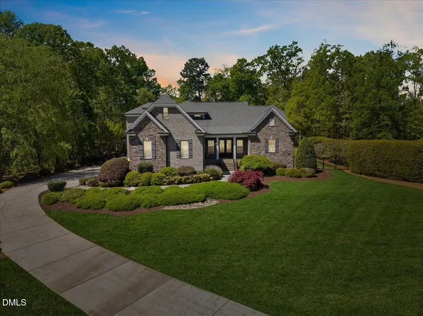 417 Laurel Knoll Dr, Pittsboro, NC 27312