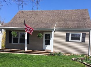 527 Graceway St, Rossford, OH 43460