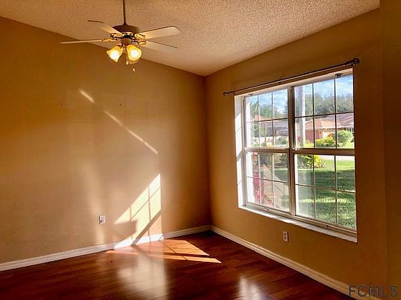5th image of 40 Waters Dr