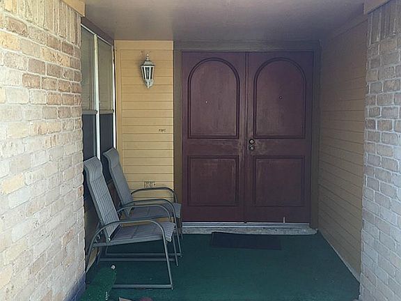 2nd image of 12614 Miriam Ln