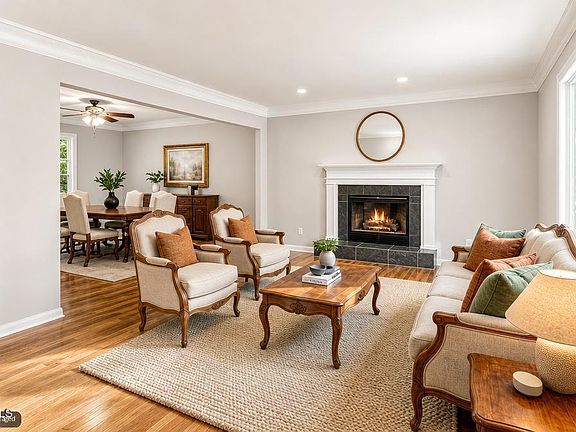 4th image of 248 Timberland Cir