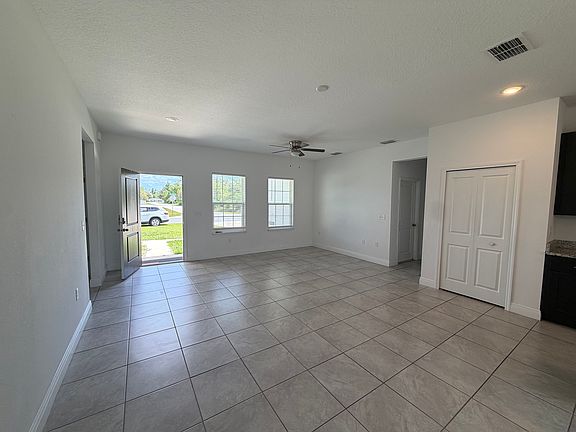 4th image of 13794 SW 40th Avenue Rd