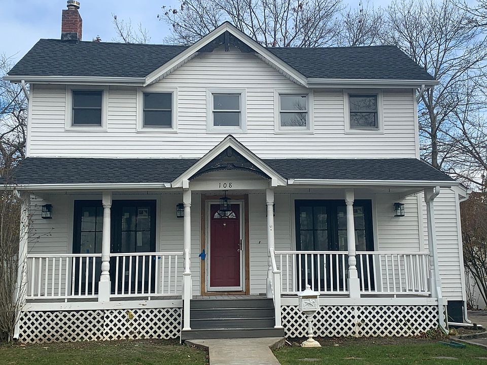 1st image of 108 Sheridan Ave