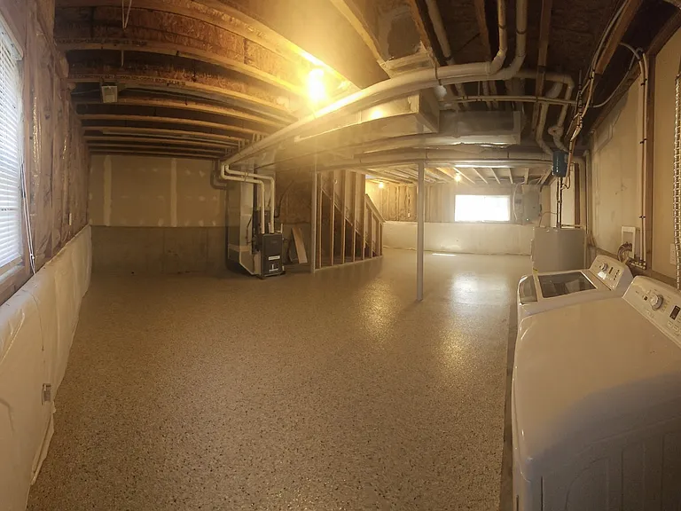 89 Salerno Dr — Photo 21