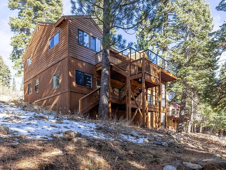 16323 Ski Slope Way — Photo 32
