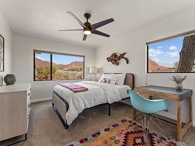 1411 W Sandhill Cir — Photo 34