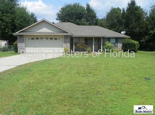 7716 Rustling Pines Dr, Milton, FL 32583