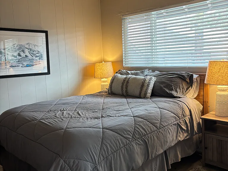 165 Old Mammoth Rd #27 — Photo 7