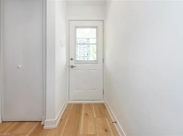 62 Delawana Dr #60, Hamilton, ON L8E 1G4