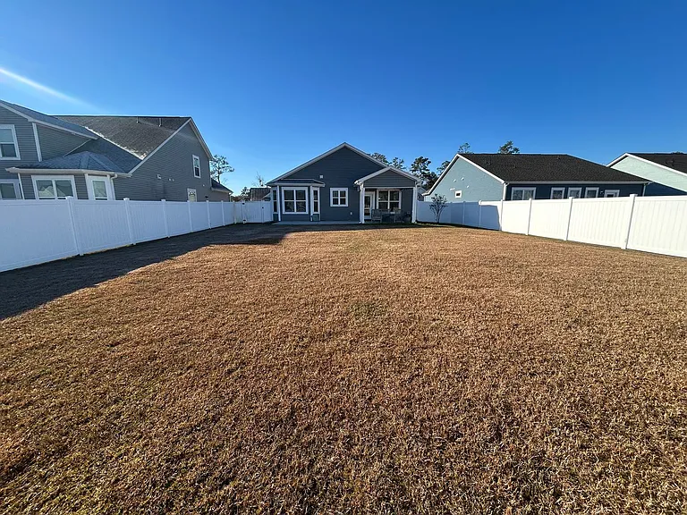 585 Oyster Dr — Photo 36
