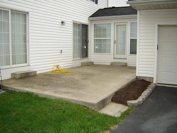 2nd image of 4474 Alameda Dr