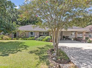 123 Brownlee Ave, Broussard, LA 70518