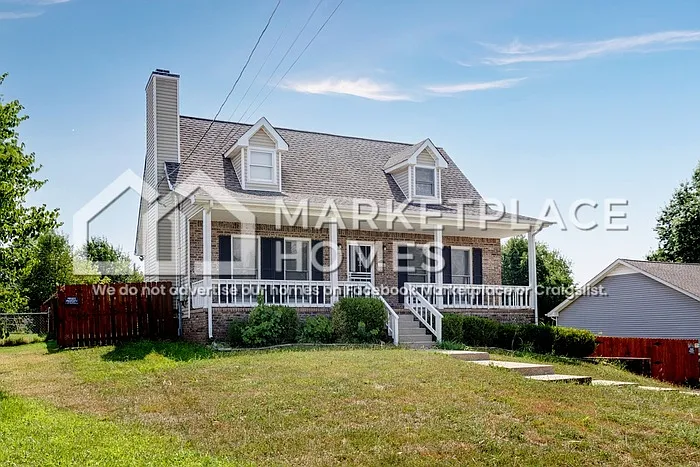 416 Sandburg Dr — Photo 3