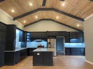 2731 Midway Rd, Smithville, TN 37166