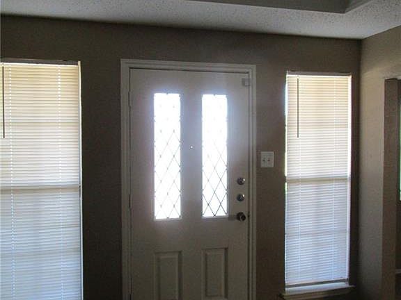 5th image of 924 Purcell Dr