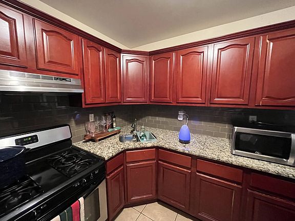 4th image of 217-09 135th Ave