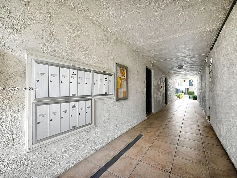 8609 SW 68th Ct #24 — Photo 34