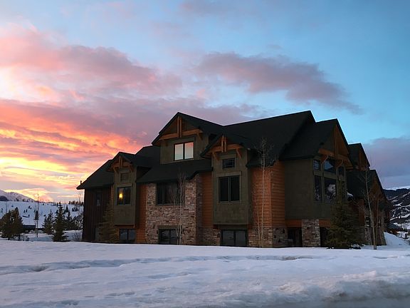 2nd image of 51 Mule Deer Ct