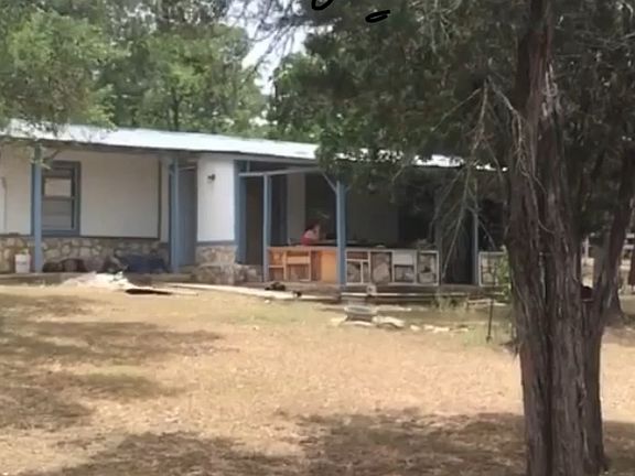 4th image of 189 Cypress Blf
