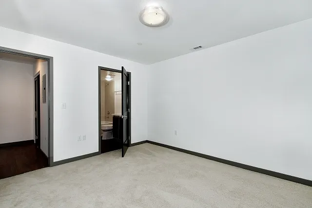 8621 Ramsgate Ave — Photo 29