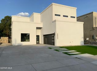 2052 Crystal Ridge St, El Paso, TX 79938