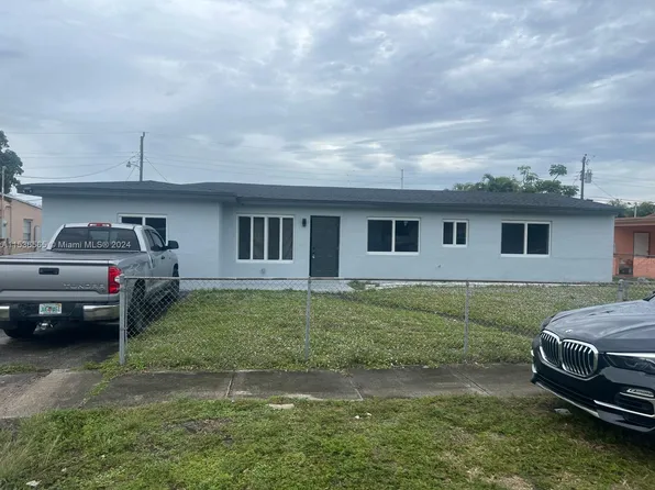 3051 NW 184th St, Miami Gardens, FL 33056